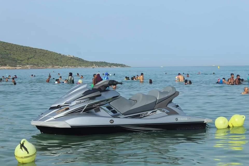 à louer jet ski yamaha 2200 à coucou dream beach bas prix